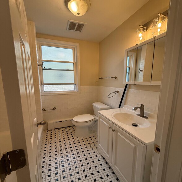 Building Photo - 59 Ocean Ave