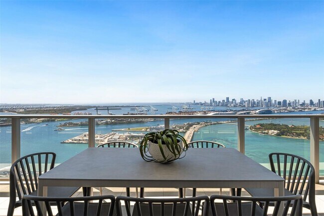 Building Photo - 500 Alton Rd