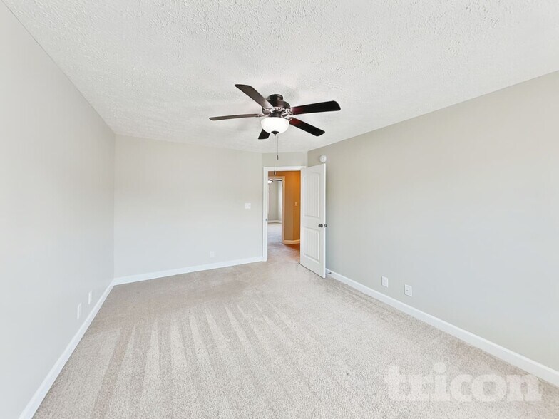 Building Photo - 3772 Windhaven Dr