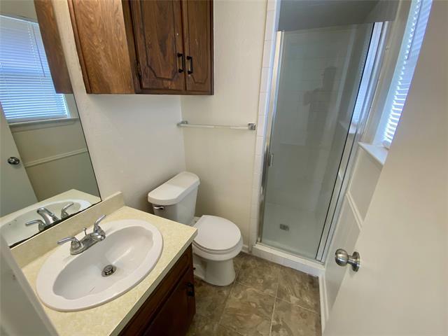 Building Photo - 7513 Meadowbrook Dr