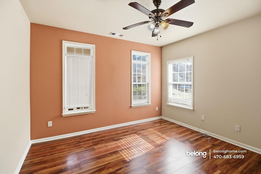 Building Photo - 505 Anglewood Trace