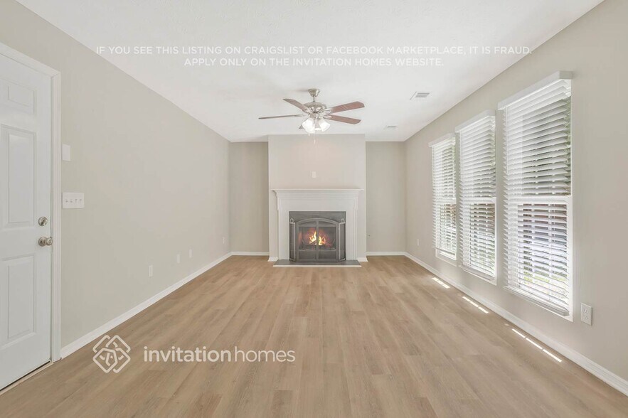 Building Photo - 1141 Shady Creek Dr