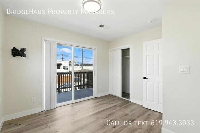 Building Photo - 4971 72nd St