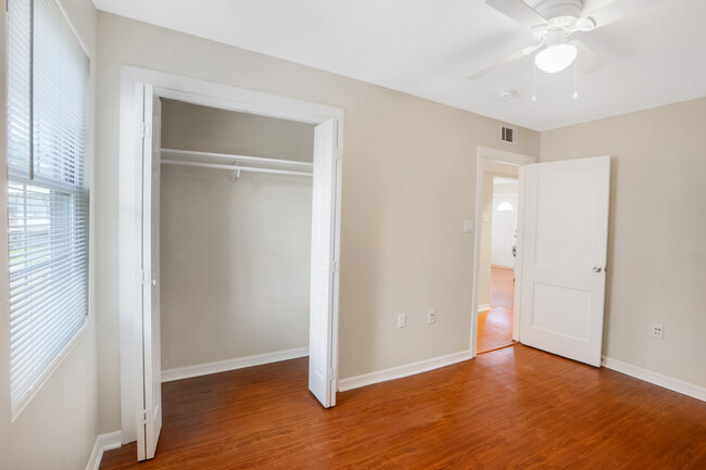 Rear Bedroom - 6237 Warrington Drive