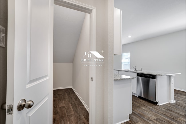 Building Photo - 5214 Scoria Trl
