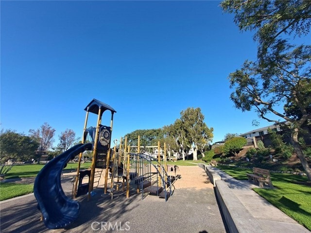 Building Photo - 2921 Catalpa St