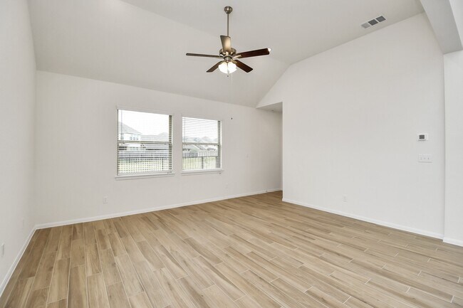Building Photo - 2431 WAYBREAD Ln
