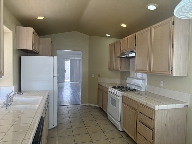 Building Photo - 7397 Winterpine Ave