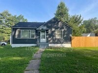 Building Photo - 1901 Eagle Dr