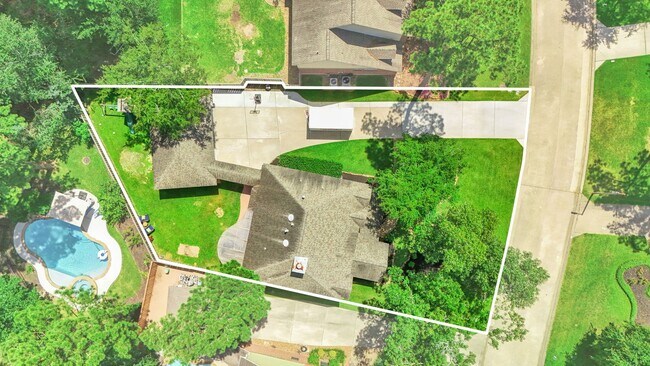 Building Photo - 31 Treescape Cir