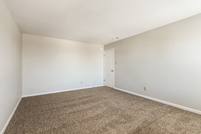 Building Photo - 864 Olmsted Dr