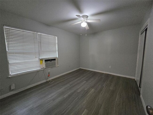 Building Photo - 4708 Red River St