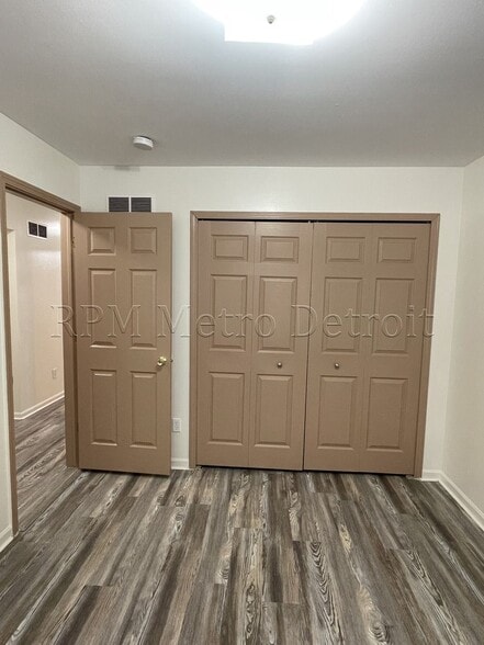 Building Photo - 4048 Heatherwood Ct