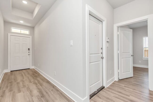 Building Photo - Welcome to the Laurel — Single-Story Living, Beautifully Elevated.