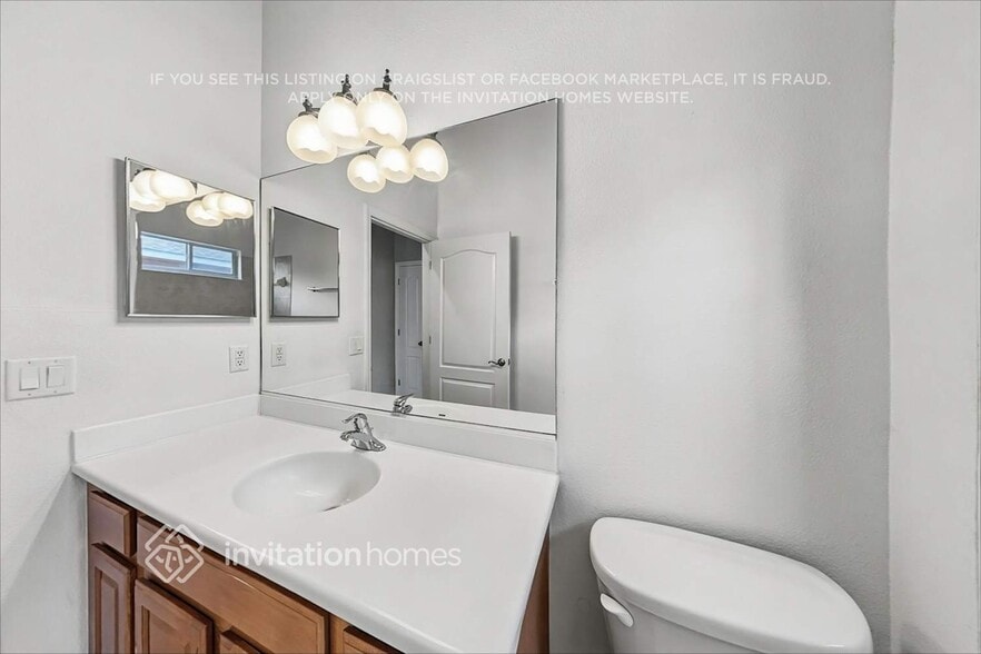 Building Photo - 12575 Cara Cara Loop
