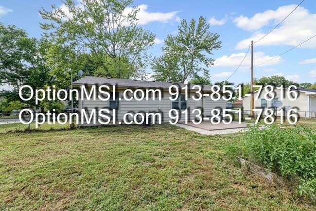 Building Photo - Beautiful 3-bedroom home now available!