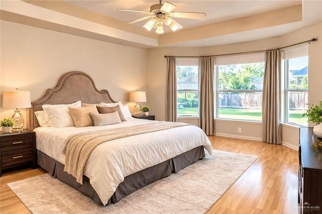 Building Photo - 15 El Sendero Ct