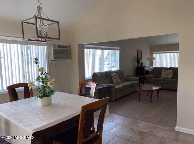 Building Photo - 3416 Maritime Dr