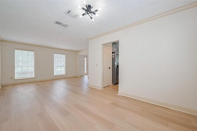 Building Photo - 3614 Bee Bayou Ln