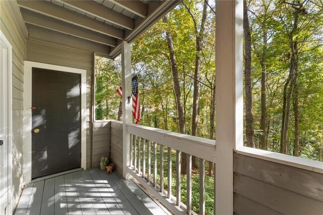 Building Photo - 103 Warm Springs Cir