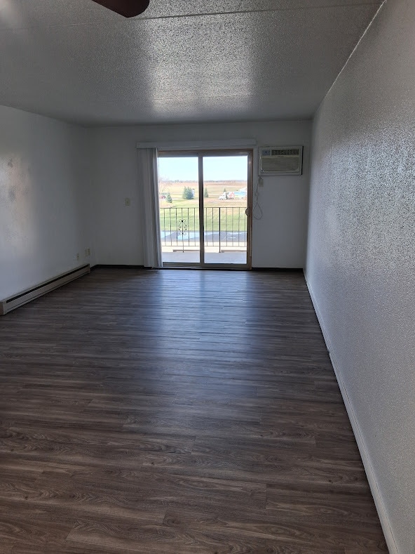 Building Photo - Condamera Apartments