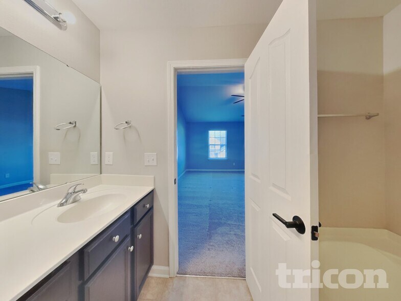 Building Photo - 6604 Tromble Rd