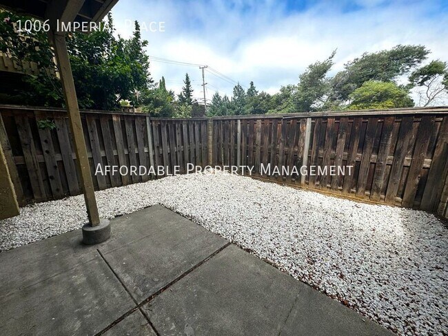 Building Photo - 1006 Imperial Place, Hayward, CA 94541