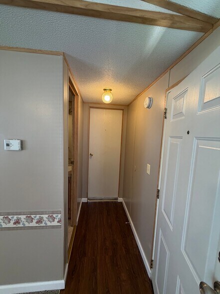 Building Photo - 16 Tylers Cookie Ln