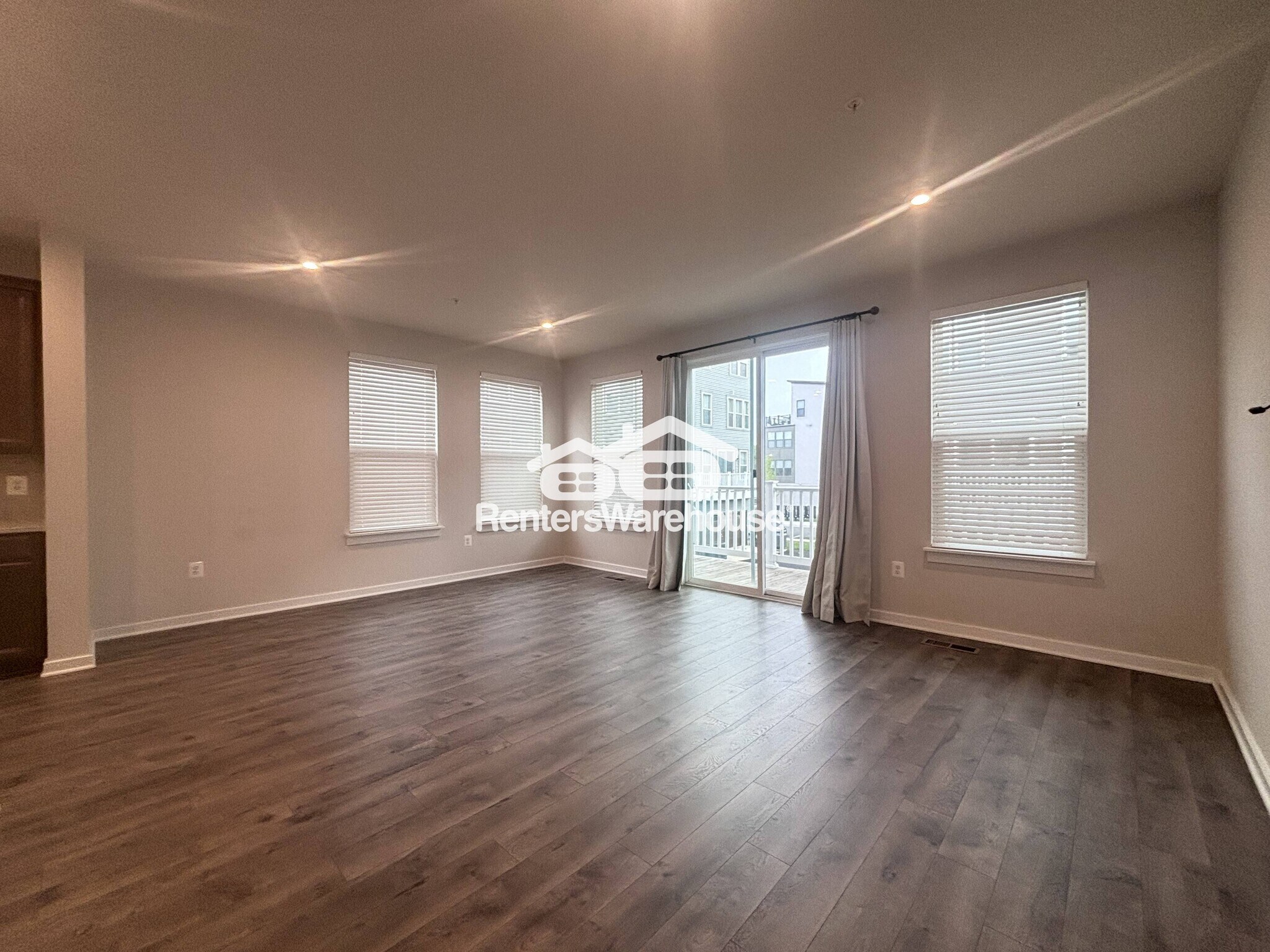 Building Photo - 2500 Emerald Branch Dr