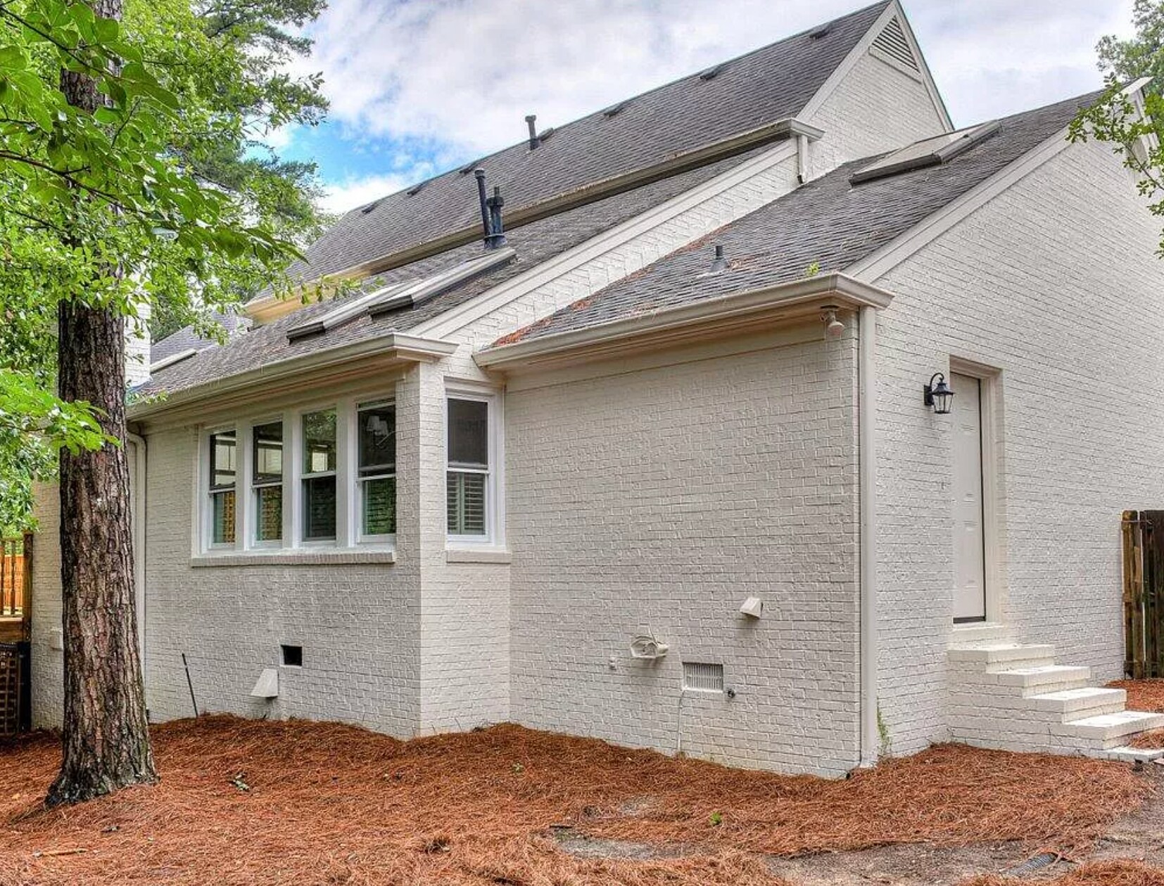 Building Photo - 94 Bristlecone Ln