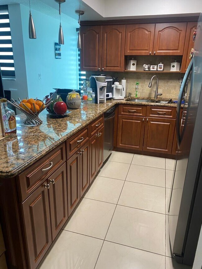 Building Photo - 9440 W Flagler St