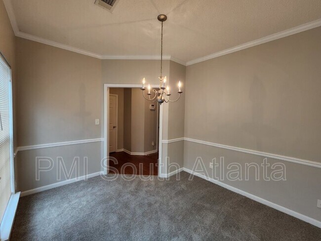 Building Photo - 176 Shenandoah Dr