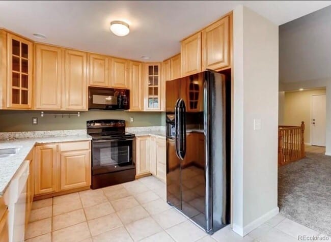 Building Photo - Long Realty & Property Management - 5 Bedr...