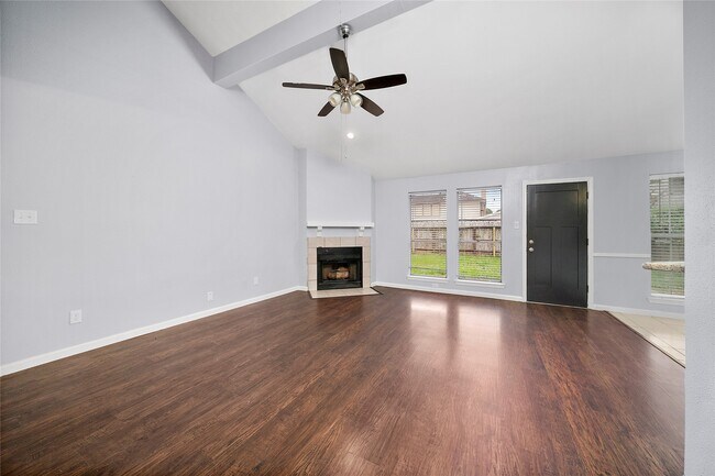 Building Photo - 21627 Park Brook Dr