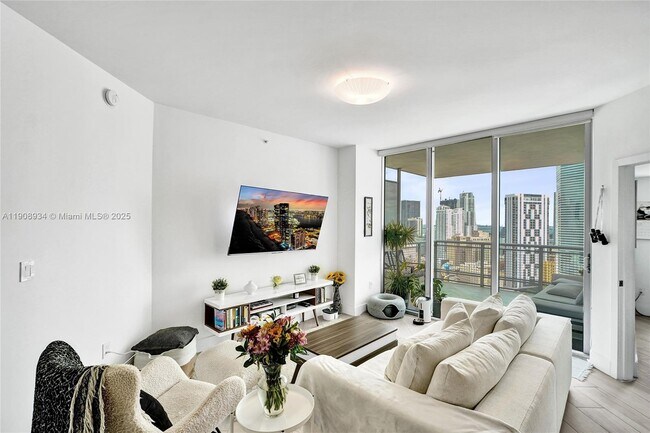 Building Photo - 350 S Miami Ave