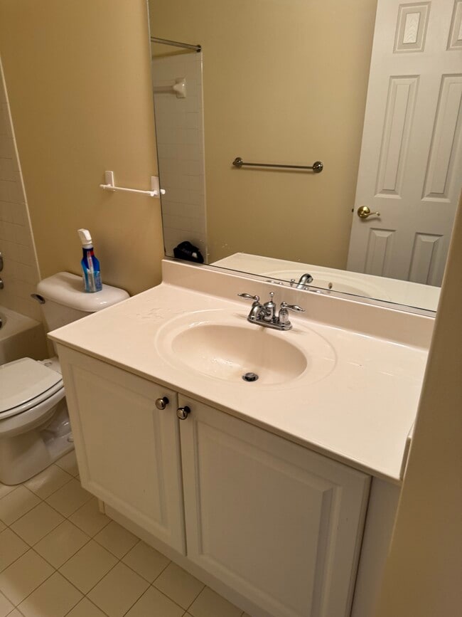 Building Photo - 203 Cross Keys Pl