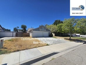 Building Photo - Spacious 5-Bedroom Home with 3-Car Garage