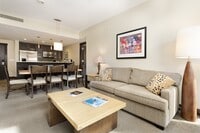 Building Photo - 120 Carriage Way