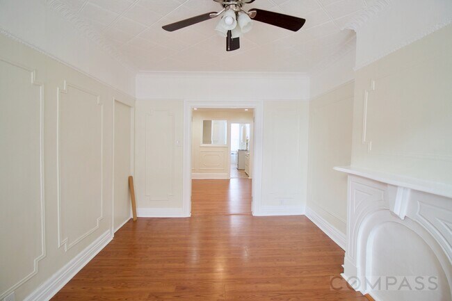 Building Photo - 478 7th Ave