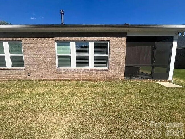 Building Photo - 3606 Walter Nelson Rd