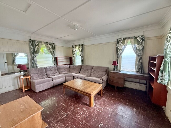 Building Photo - Partially Furnished Spacious 5 Bedroom / 2 Bathroom Home with Ocean View – Sandhills