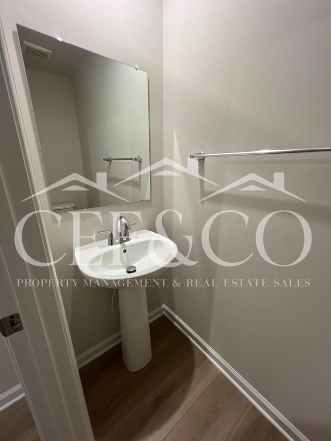 Building Photo - New Construction Gem – 4BR + Loft, Garage, and Great Amenities!