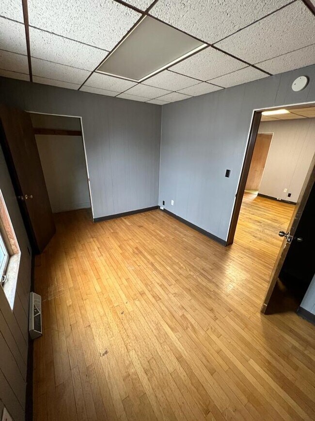 Building Photo - RE SOLUTIONS WI LLC