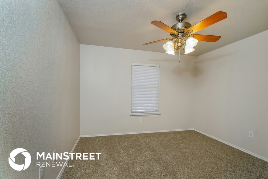 Building Photo - 11019 Dublin Briar