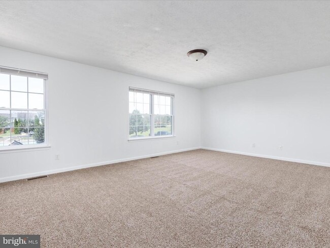 Building Photo - 111 Lighthouse Ln