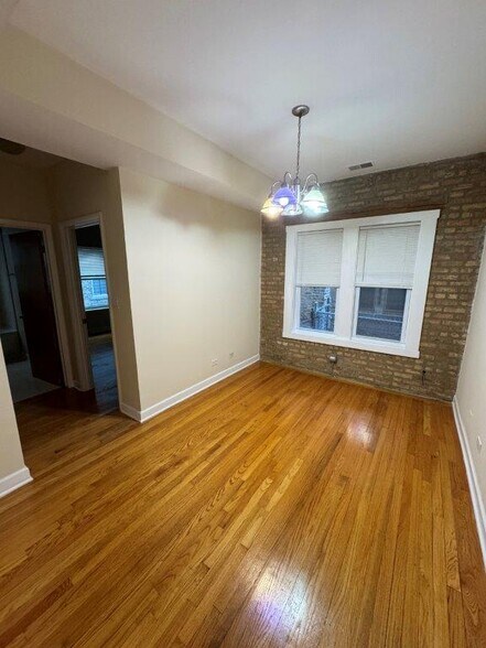 Building Photo - 1330 W Estes Ave