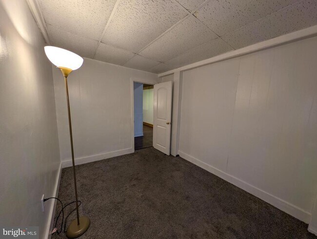 Building Photo - 25 Washington Ave