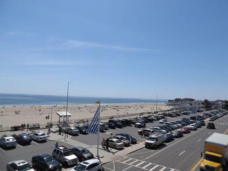 Building Photo - 83 Ocean Blvd