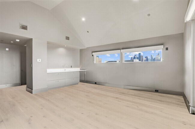 Building Photo - 1116 Peden St