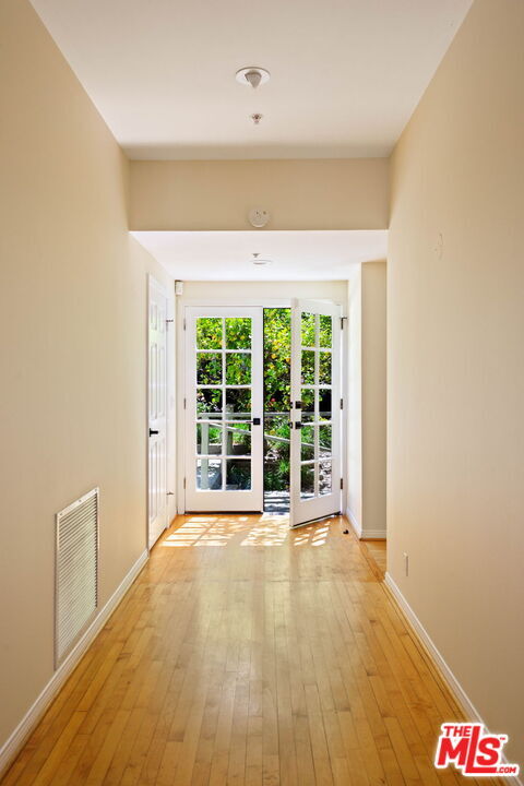 Building Photo - 5237 San Feliciano Dr